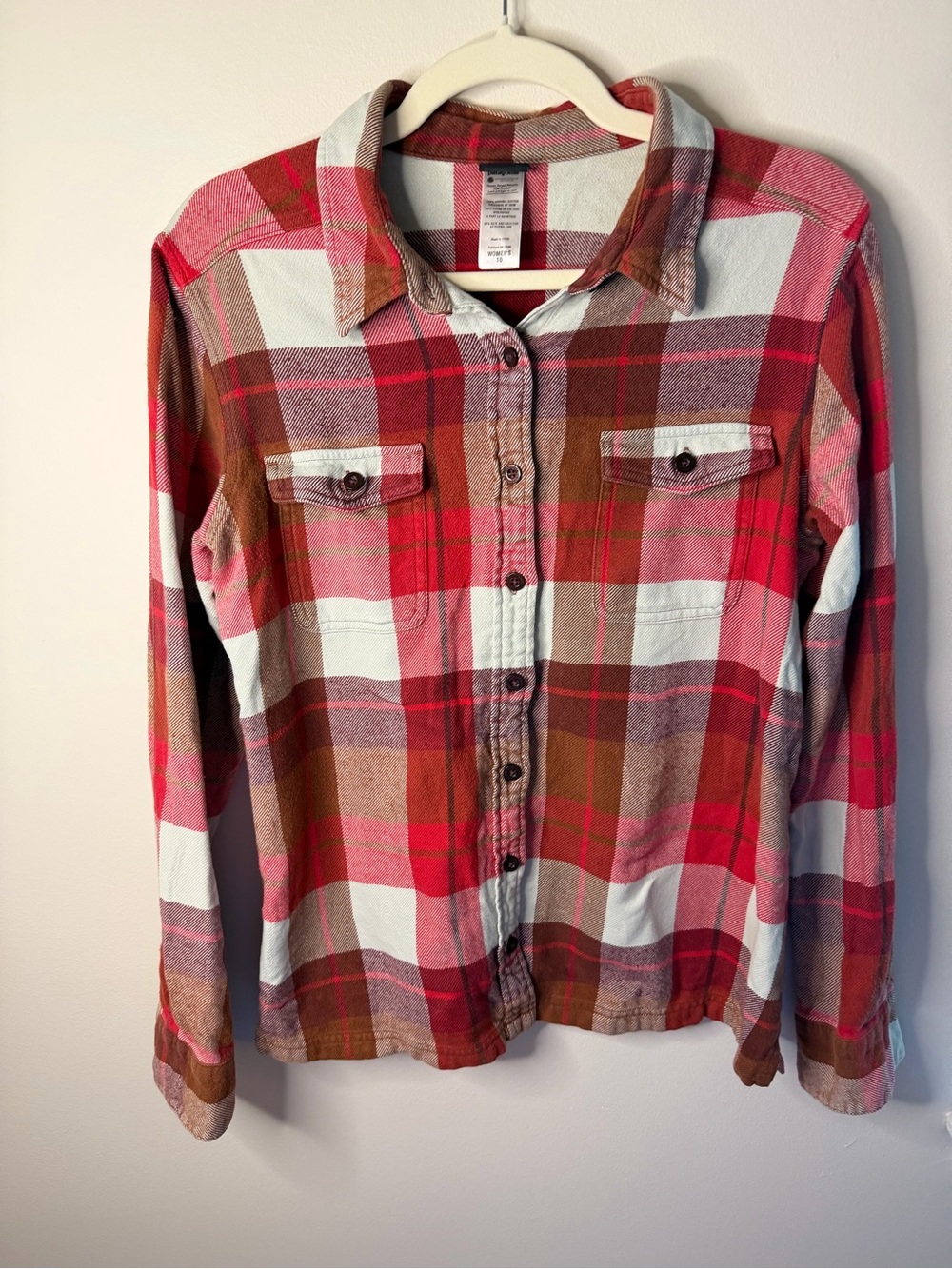 Patagonia Women’s Organic Cotton Plaid Flannel Shirt Size 10 Red Brown